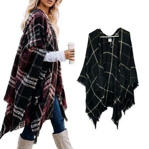 Chatties Women’s Black White Plaid Pattern Fringe Trim Poncho Style Sweater